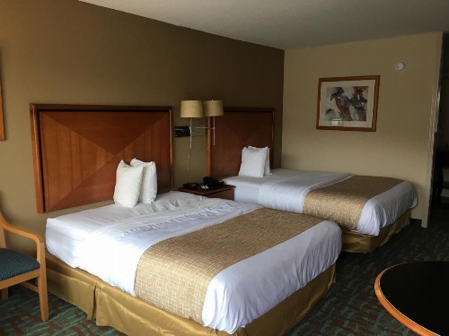 Travelodge by Wyndham Harriman image 5